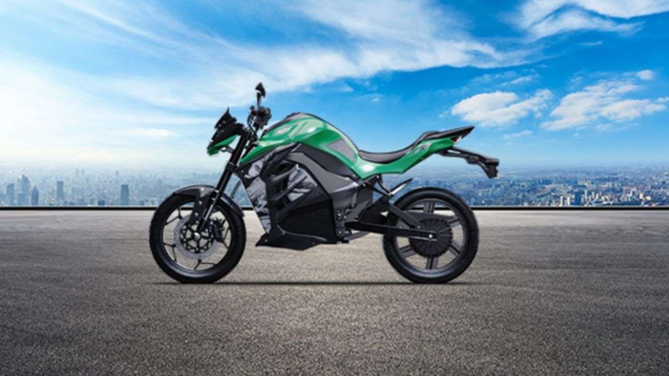 Kabira Mobility KM 4000.jpg