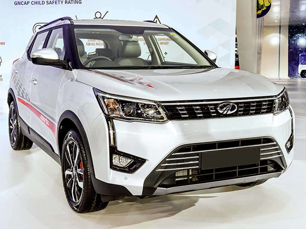 Mahindra XUv300 Sportz
