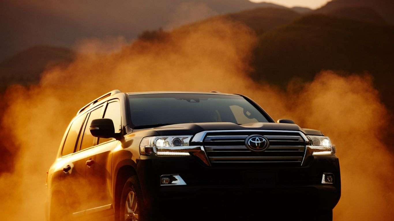 New Toyota Land Cruiser coming