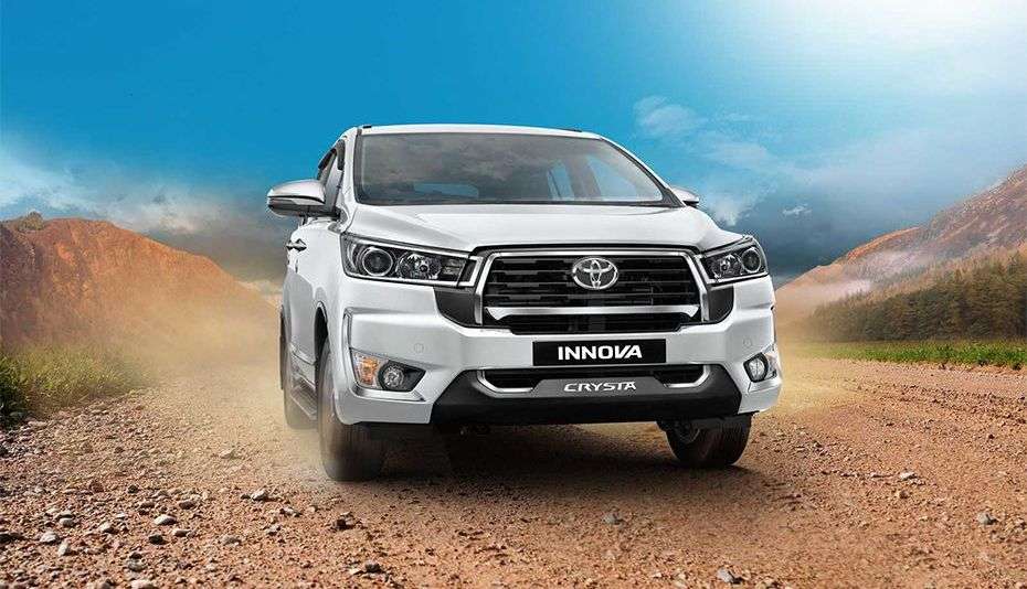 Pooja Bhatt Toyota Innova Crysta
