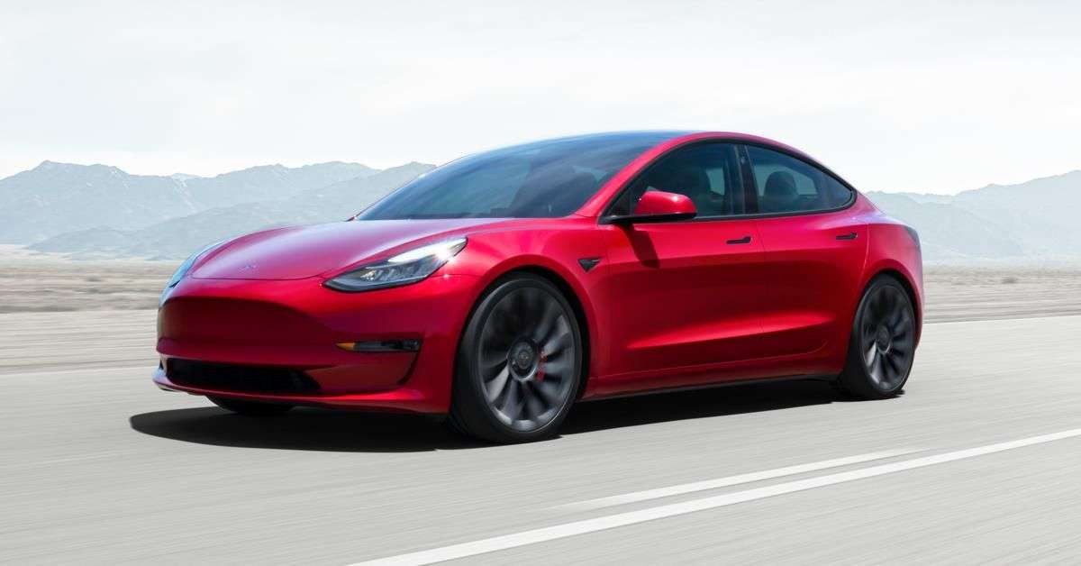 TESLA MODEL 3 PERFORMANCE.jpg