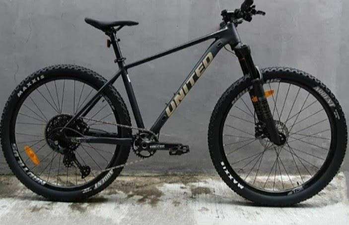 united MTB bike