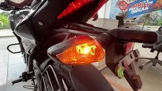All New Bajaj Pulsar N160 Detailed Walk-around - Major Threat to TVS Apache 160? || CarBike360.com