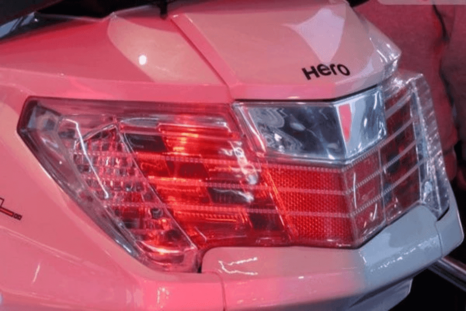 हीरो मेस्ट्रो एज 110-External Image