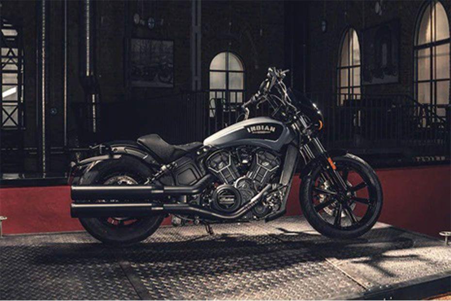 Indian Scout Rogue Black Metallic Images0