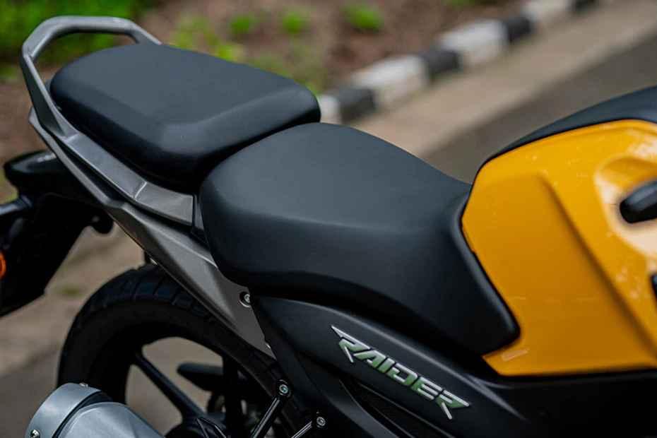 Tvs raider seat Tvs raider seat