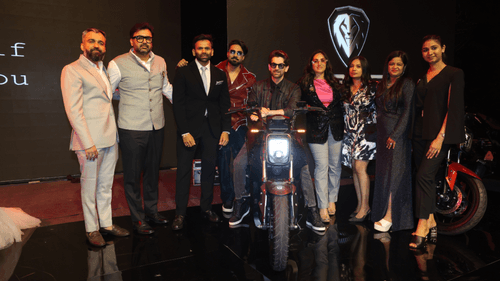 Ahmedabad-Based Svitch MotorCorp Launched CSR 762 E-Bike with Impressive Features at Rs 1,89,999 (Ex-Showroom)