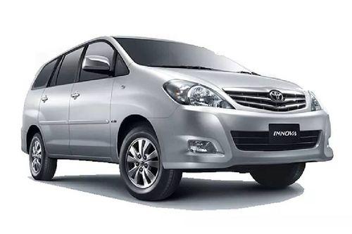 Toyota Innova [2009-2012]