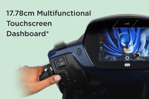 Multifunctional Touchscreen Dashboard
