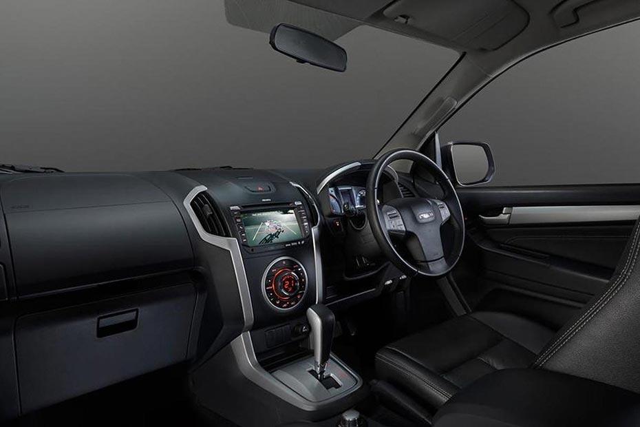 ISUZU MU-X Door View of Driver Seat