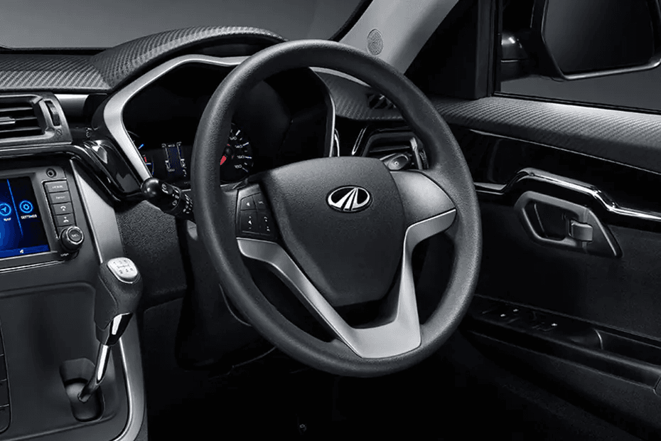 Mahindra KUV100 NXT Stearing Wheel
