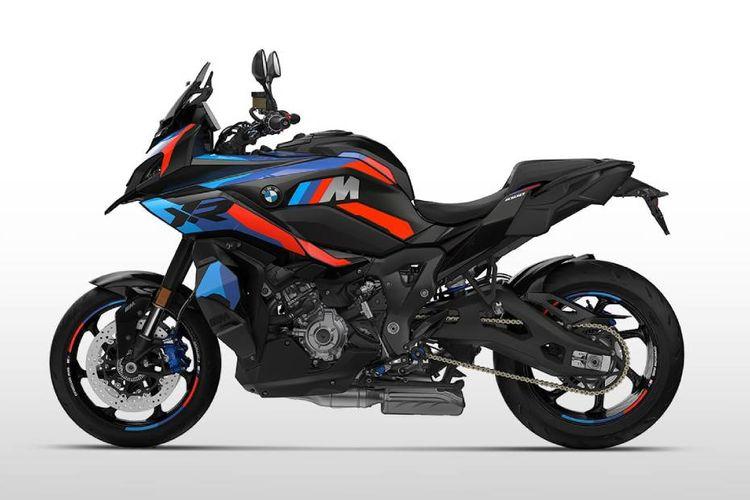 BMW M 1000 XR images