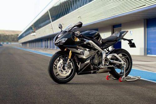 Triumph Daytona 765