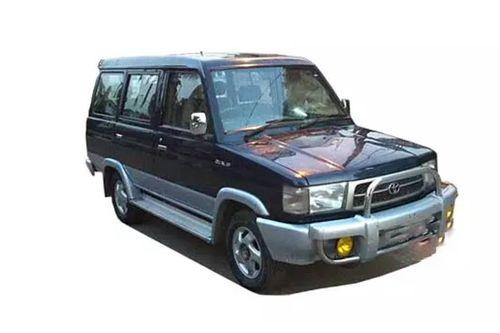 Toyota Qualis [2000-2002]