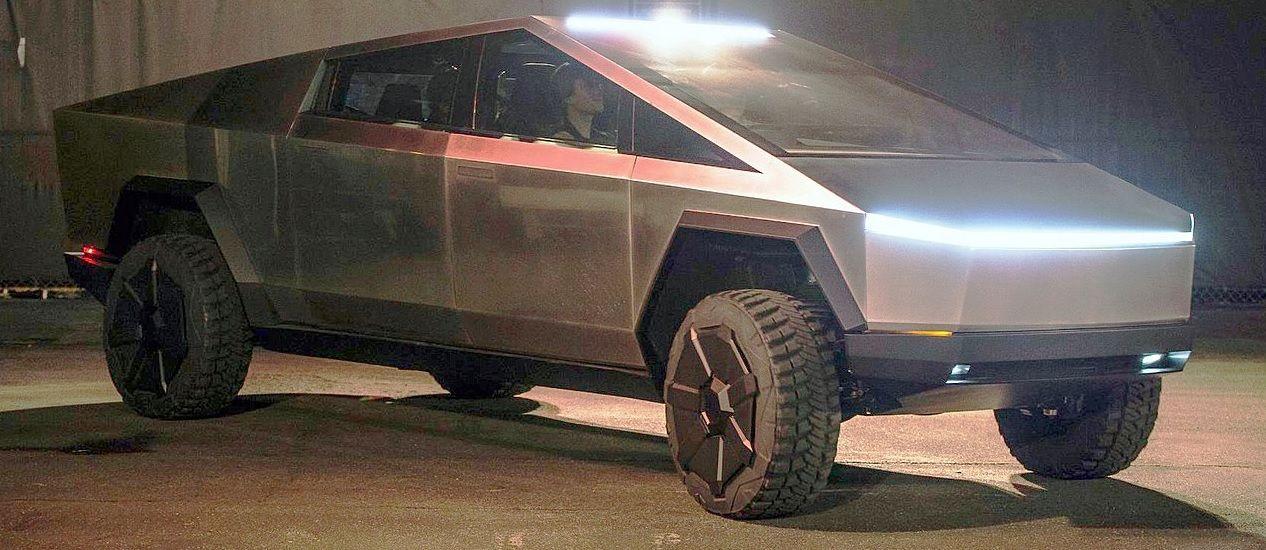 tesla cybertruck.jpg