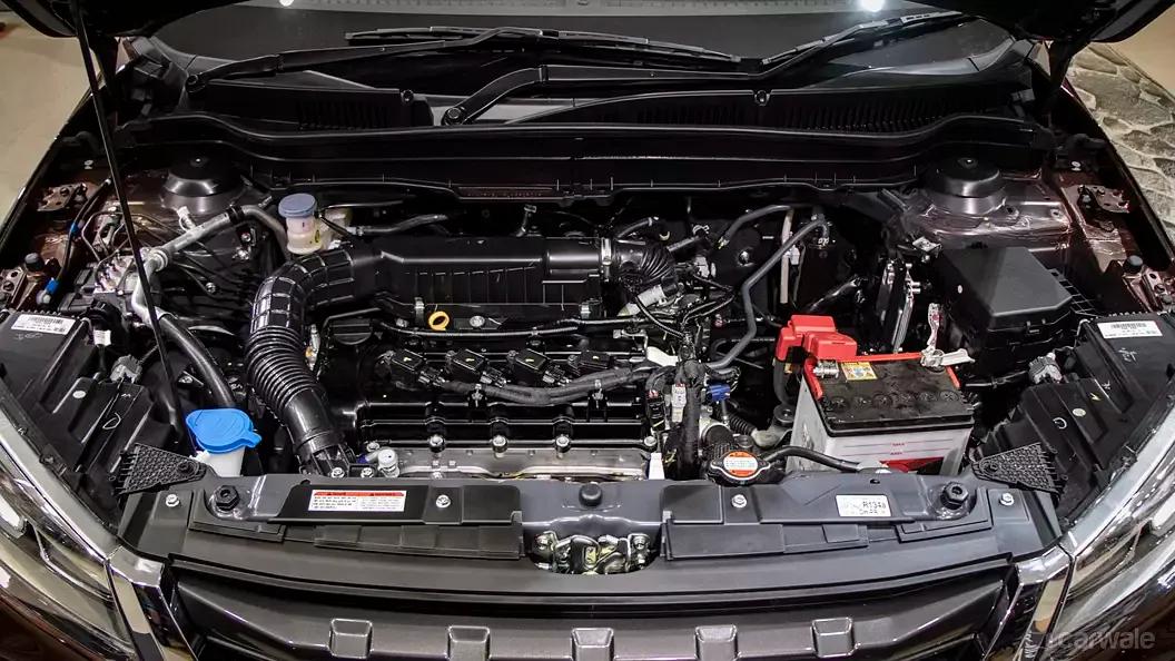 Engine & Performance