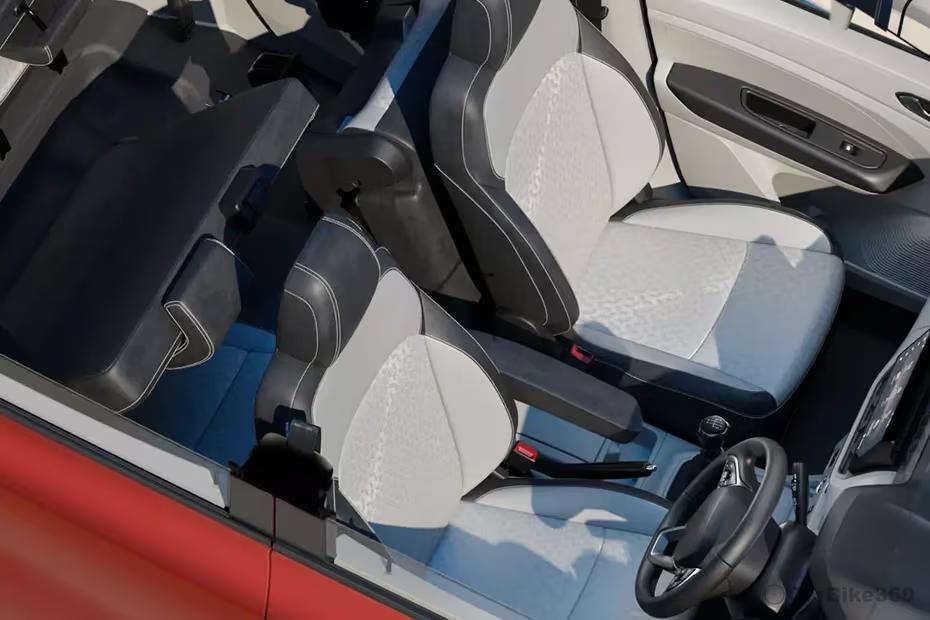 Renault Triber 2025 Front Seats View Renault Triber 2025 Front Seats View