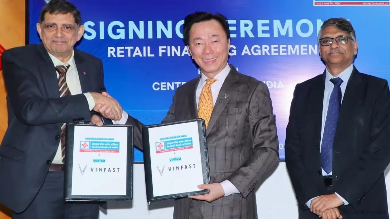 VinFast India ने EV एक्सेसिबिलिटी को बढ़ावा देने के लिए सेंट्रल बैंक ऑफ इंडिया के साथ साझेदारी की VinFast India and Central Bank of India Partner to Boost EV Financing Nationwide