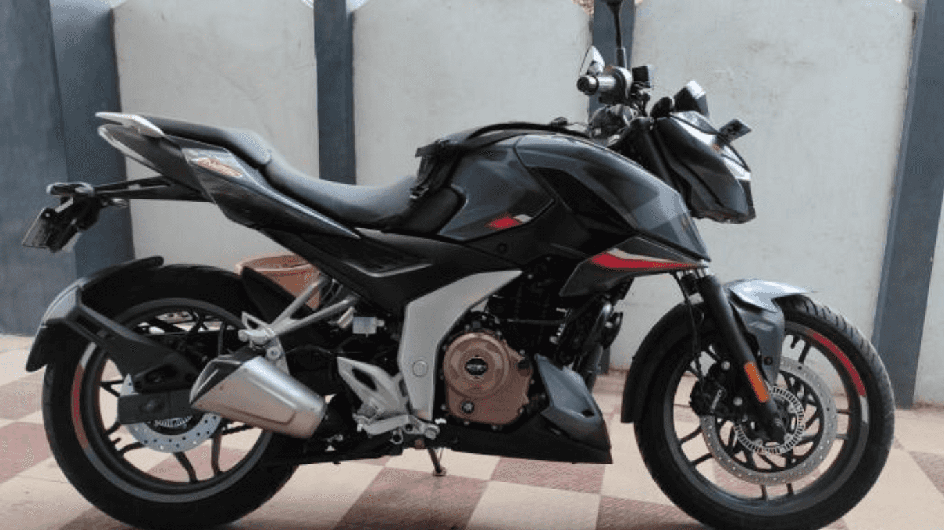 2024 Bajaj Pulsar N250 (1).png
