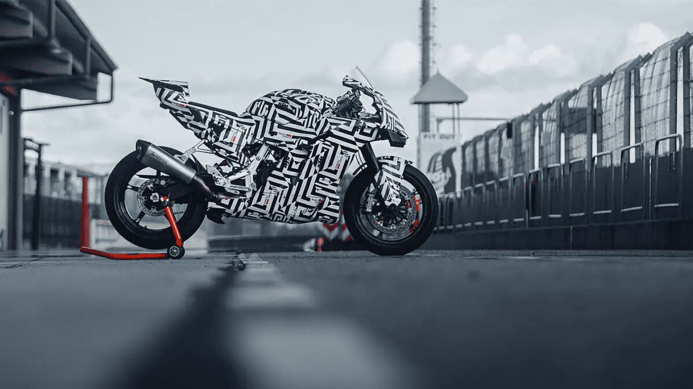 KTM 990 RC R Prototype (1).png