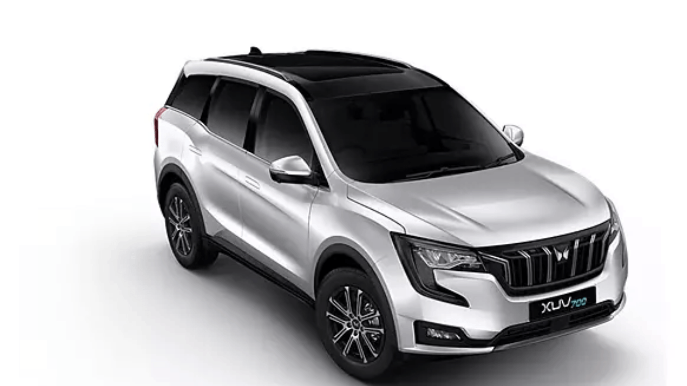 Mahindra XUV700's Remarkable Demand: 35K Units Open Bookings in February 2024 news