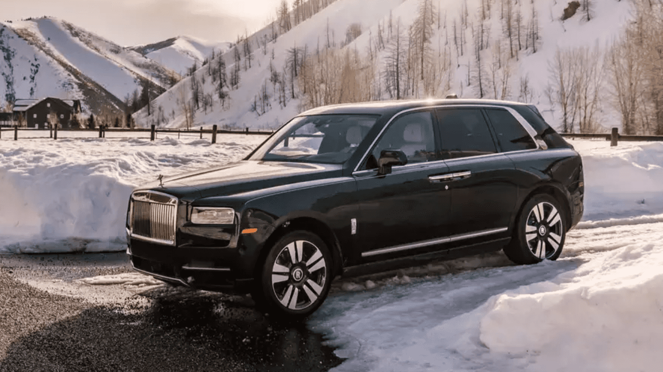 Rolls Royce Cullinan.png
