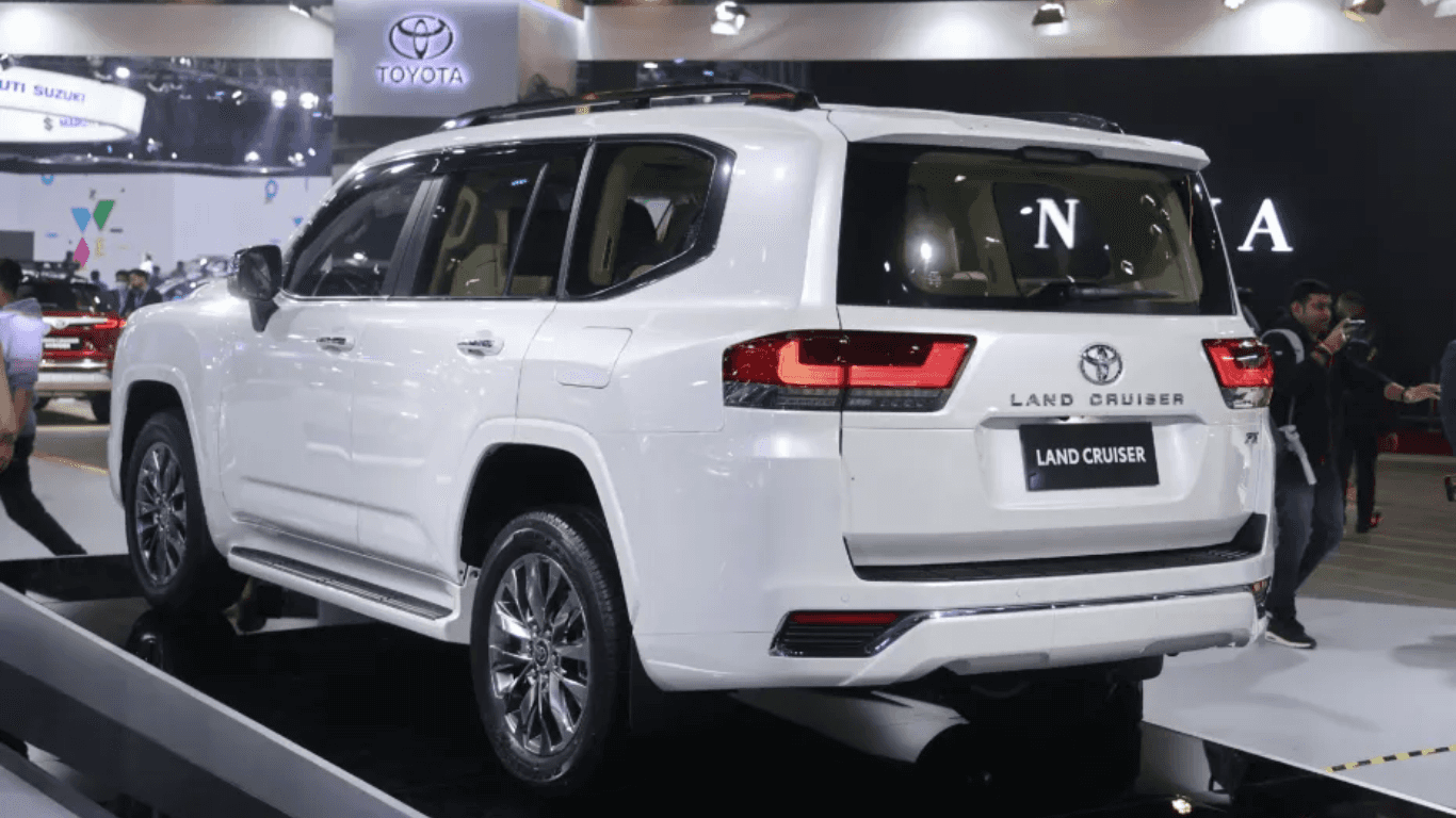 269 Units of Land Cruiser 300 Recalled by Toyota India to address ECU Software Glitch