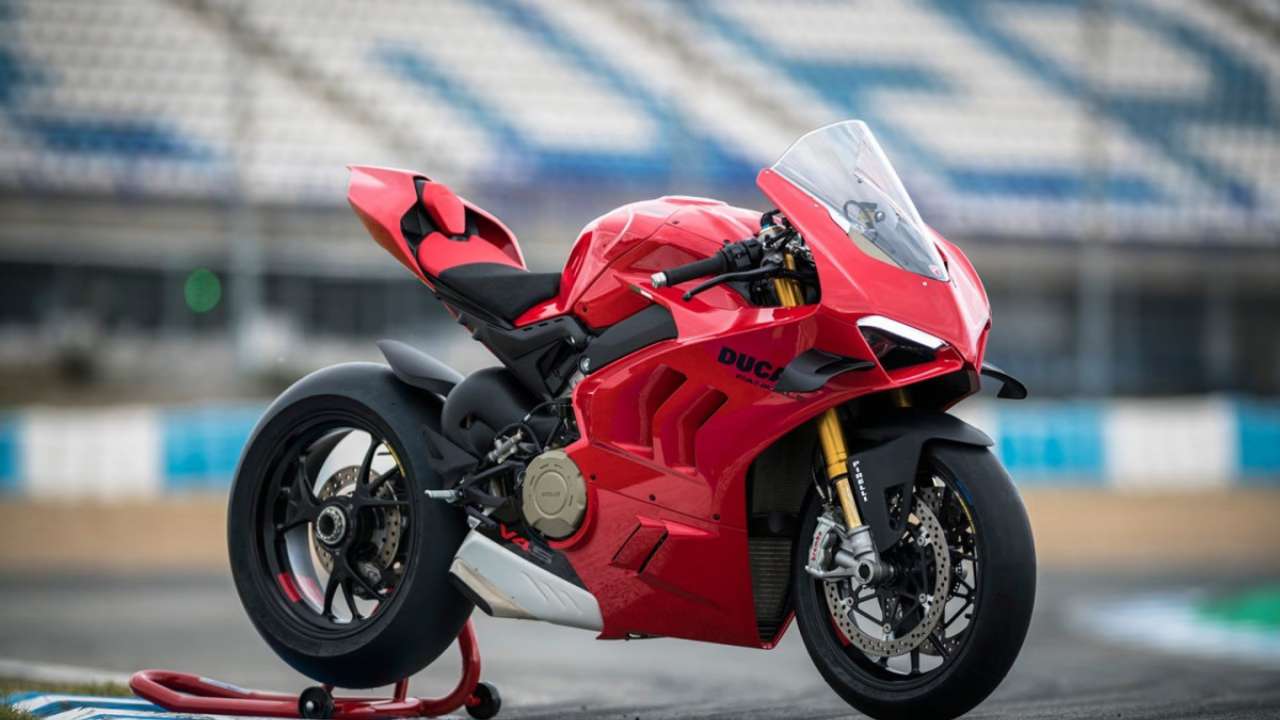 Ducati Panigale V4 R