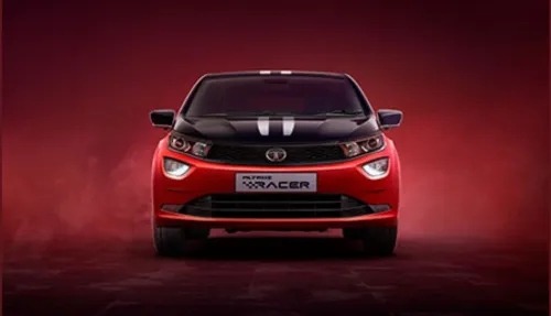 Wait For Tata Altroz Racer or Buy Hyundai i20 N Line? Here’s What You Should Know Wait For Tata Altroz Racer or Buy Hyundai i20 N Line? Here’s What You Should Know