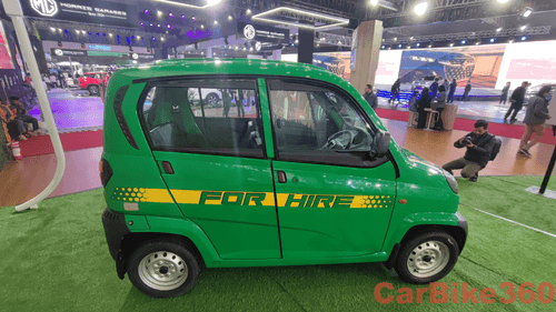 Bajaj Qute Takes Center Stage at Bharat Mobility Expo 2024