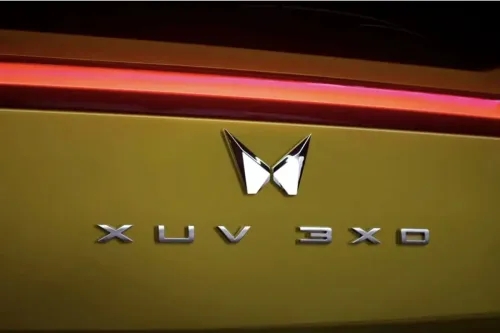 Mahindra XUV300 Facelift Teased, To Be Named XUV 3XO; Global Debut Scheduled for 29 April 