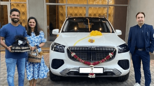 Cricketer Ajinkya Rahane Buys ₹2.96 Crore Mercedes-Benz Maybach GLS Cricketer Ajinkya Rahane Buys ₹2.96 Crore Mercedes-Benz Maybach GLS