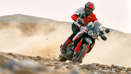 Ducati DesertX रैली संस्करण भारत में 23.7 लाख रुपये में लॉन्च किया गया Ducati DesertX रैली संस्करण भारत में 23.7 लाख रुपये में लॉन्च किया गया