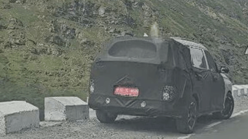 Kia Carens Facelift Spotted while Testing, Launch Expected by End of 2024 Kia Carens Facelift Spotted while Testing, Launch Expected by End of 2024