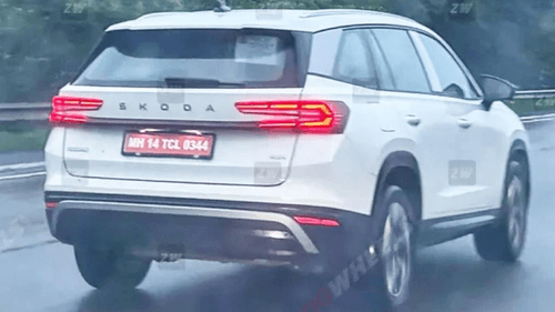 दूसरी पीढ़ी की Skoda Kodiaq को एडवांस फीचर्स के साथ भारत में देखा गया दूसरी पीढ़ी की Skoda Kodiaq को एडवांस फीचर्स के साथ भारत में देखा गया