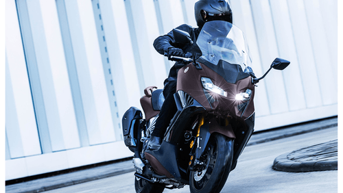 Yamaha Unveiled 2024 TMAX 560 in Japan, India Launch Soon? Get Details news