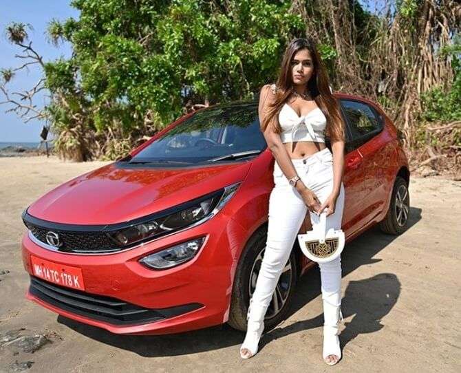 Tata Motors to Invest Rs 15,000 Crore in EV Business 1_fd1d6085c7.jpg