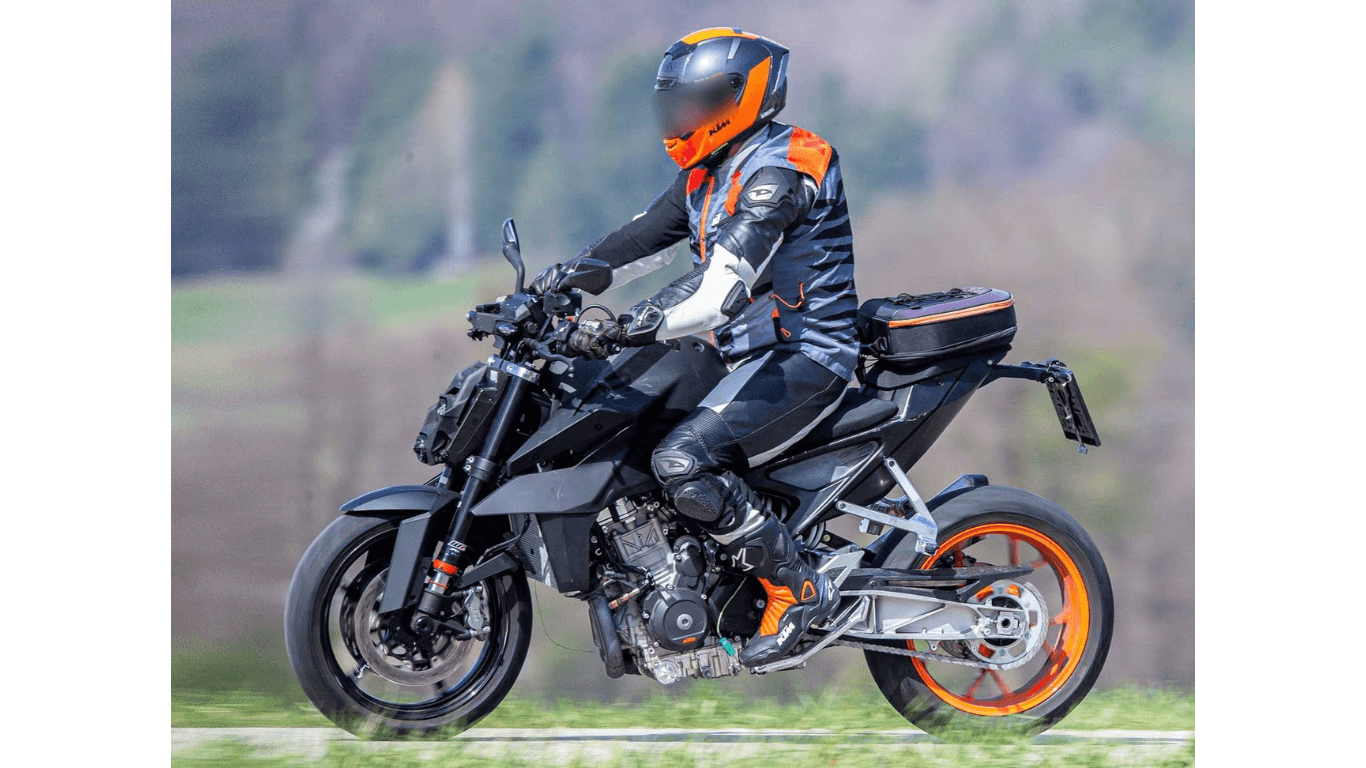 The new KTM 990 Duke: A closer look at the spied test bike news