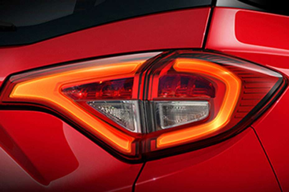 Mahindra XUV300 Tail Light Mahindra XUV300 Tail Light