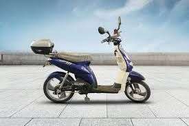 Top 10 economic, cheapest scooters and bikes in India Avon_e69774f3c4.jpg