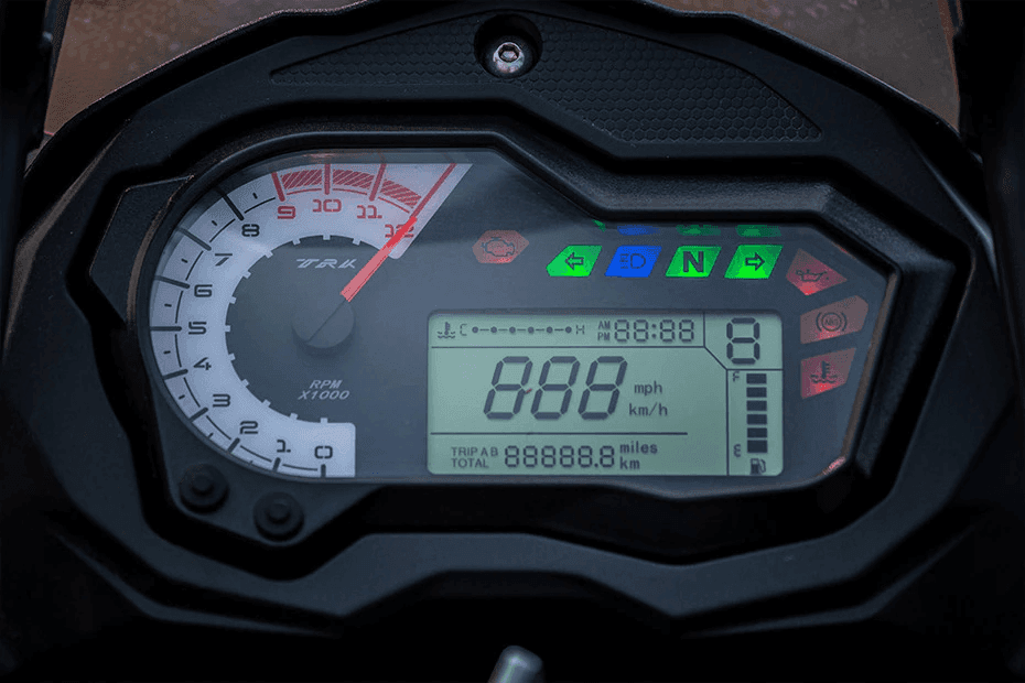 Benelli TRK 502 Images3 Benelli TRK 502 Images3