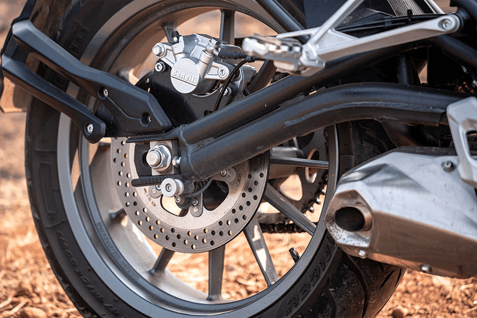 Benelli TRK 502 Images8 Benelli TRK 502 Images8