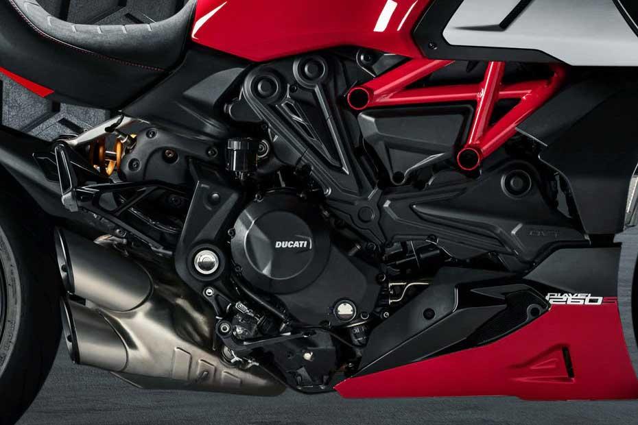 Ducati Diavel 1260 Exterior Image