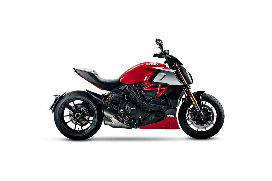 Ducati Diavel 1260 - Red With Black