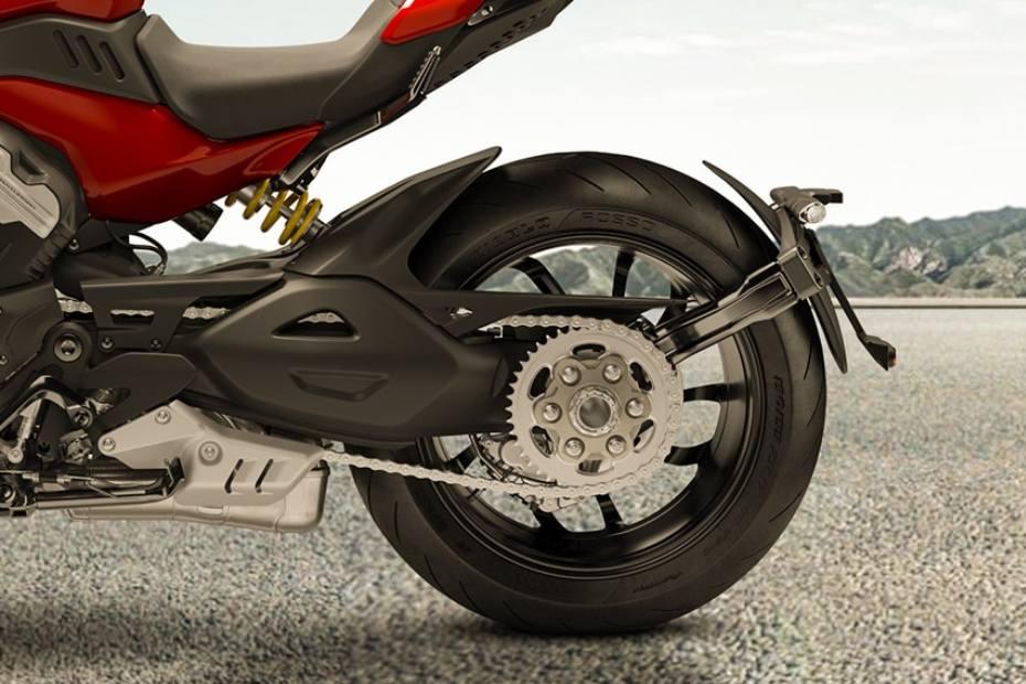 Ducati Diavel V4_Rear tyre
