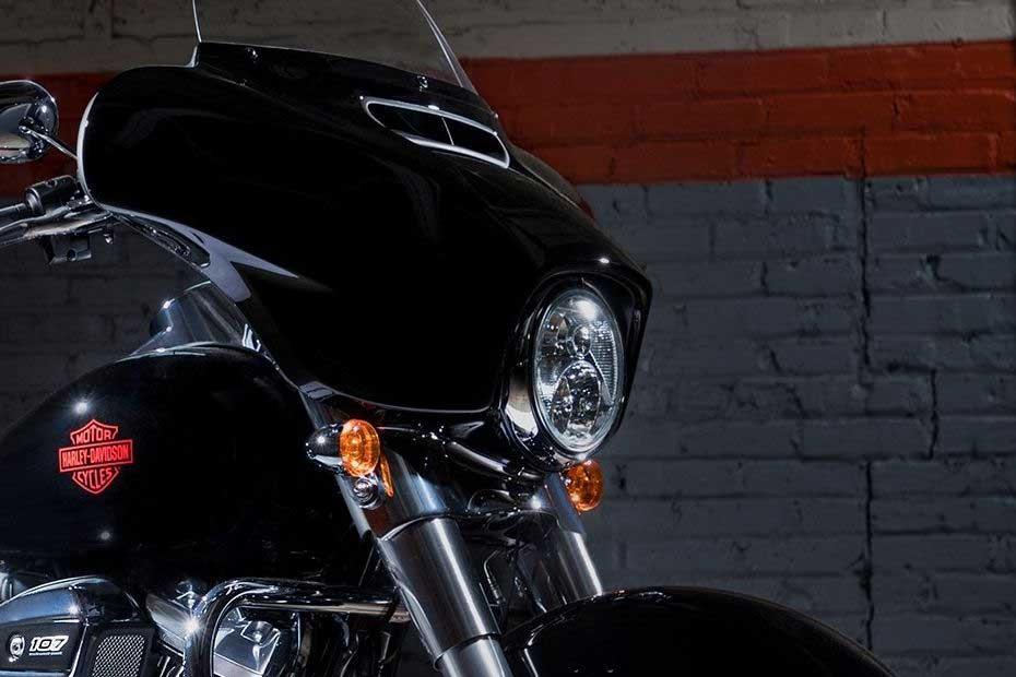 Harley-Davidson Electra Glide Standard Exterior Image
