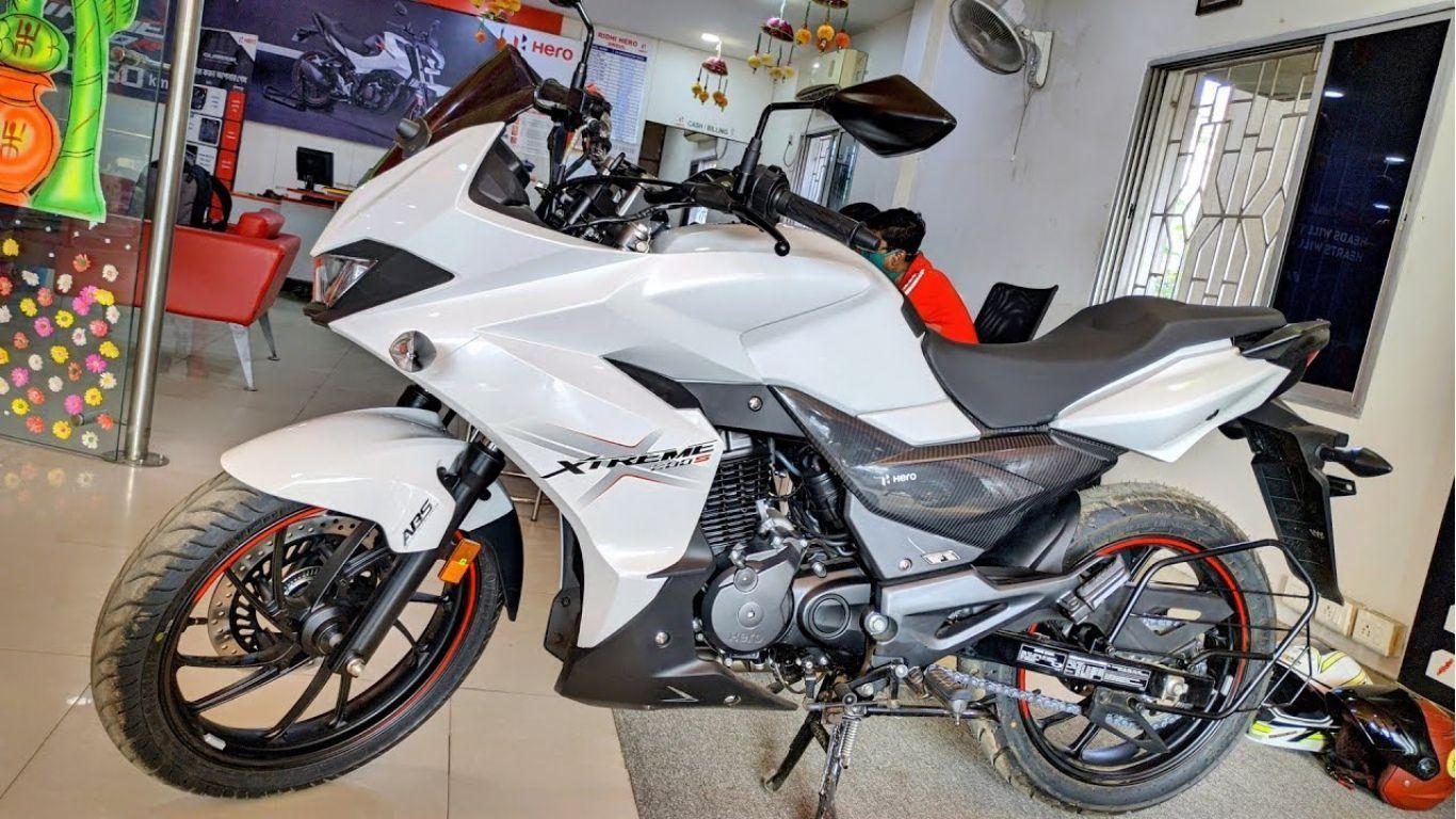 Hero MotoCorp Launches Xtreme 200S 4V Variant launch at the price of ₹ 1.41 Lakhs