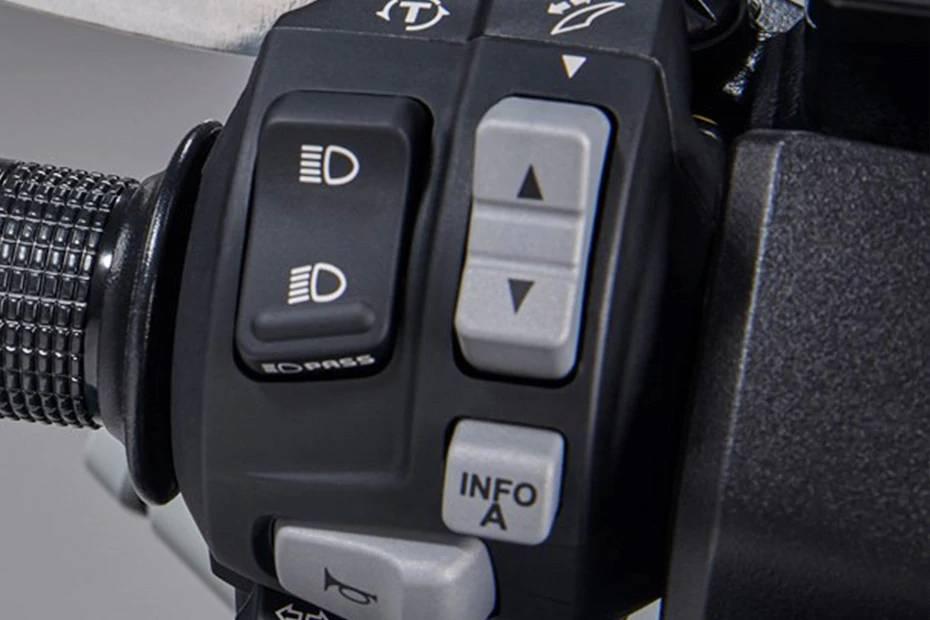 Honda Forza 350-External Image Honda Forza 350-External Image