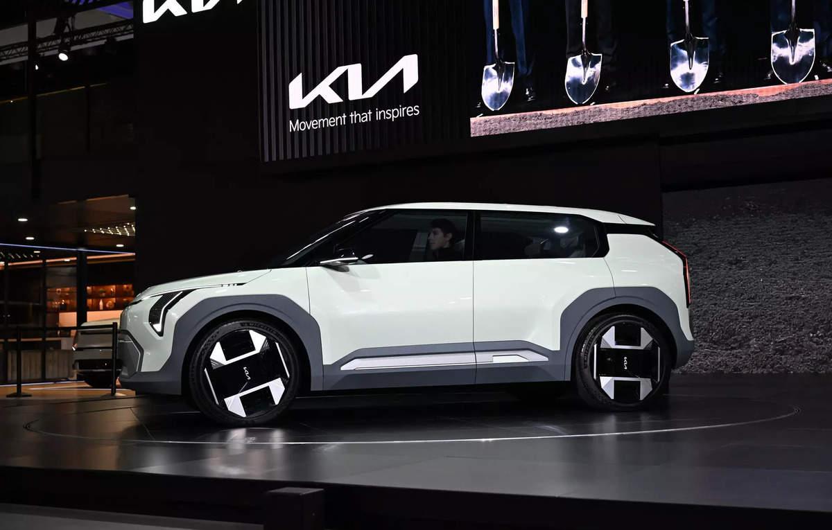 Kia to Unveil Two Concept EVs at Los Angeles Auto Show