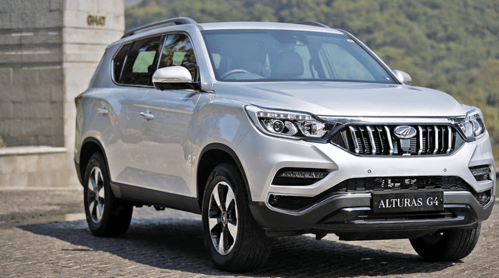 Review: Mahindra XUV700 MX Entry Variant MN_fd779d9525.png